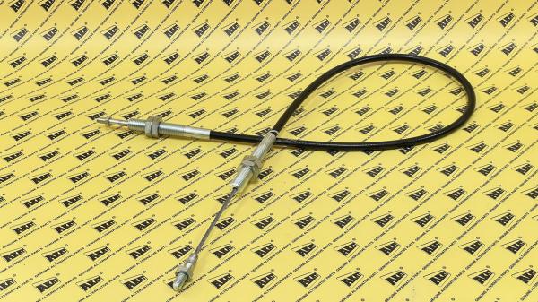 Трос стояночного тормоза ОЕМ  VOE15635082